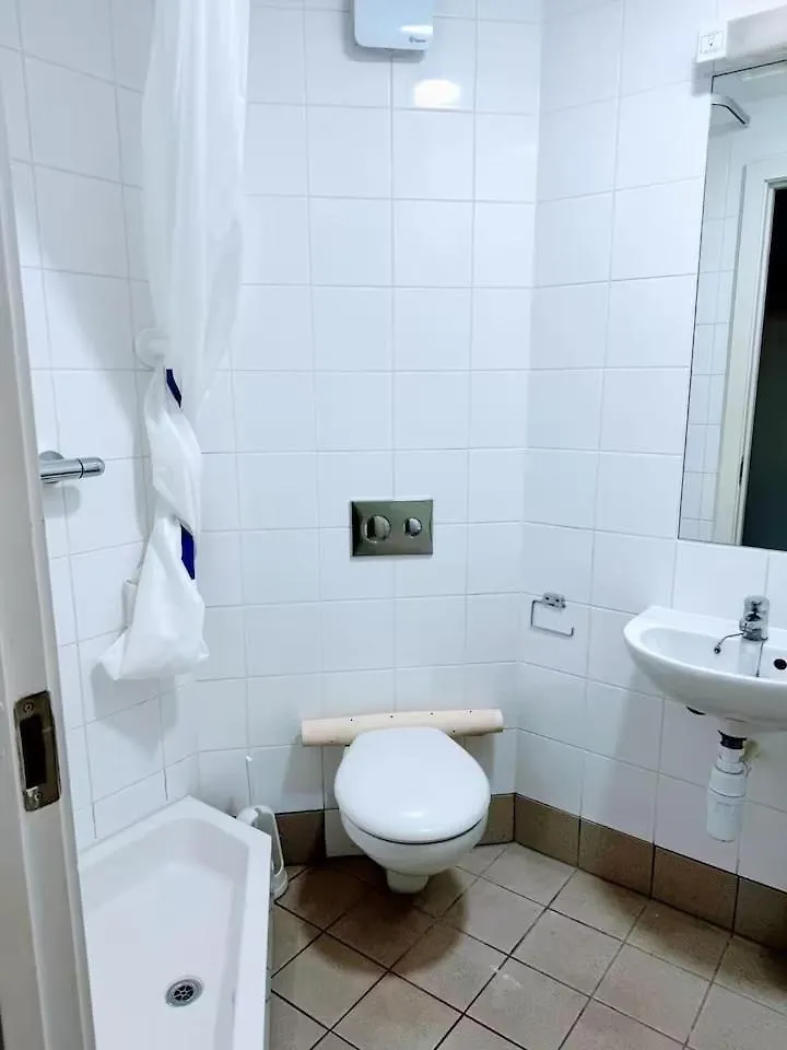 Cozy Ensuite Room Near City Centre Dublin 0*,  İrlanda